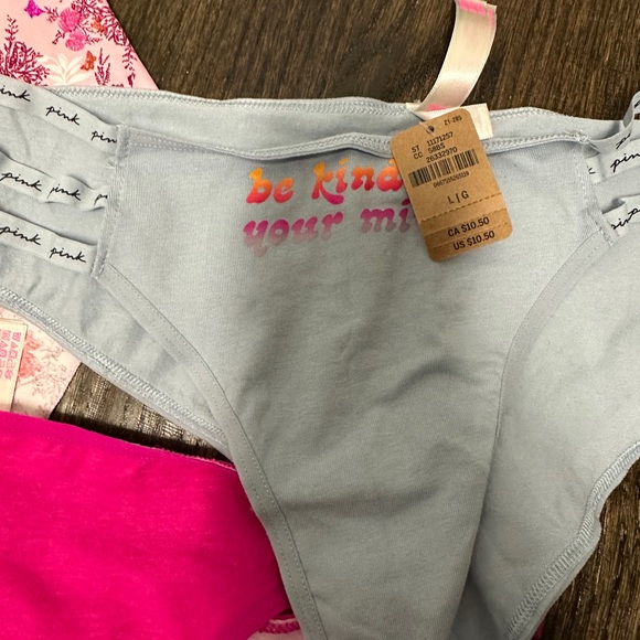 Victorias Secret Bundle NWT - Picture 9 of 11